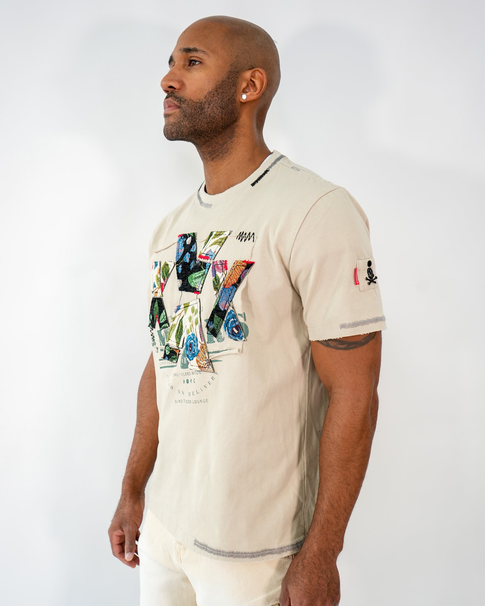 Cash on Delivery Roses Embroidered Knit Ivory T-Shirt