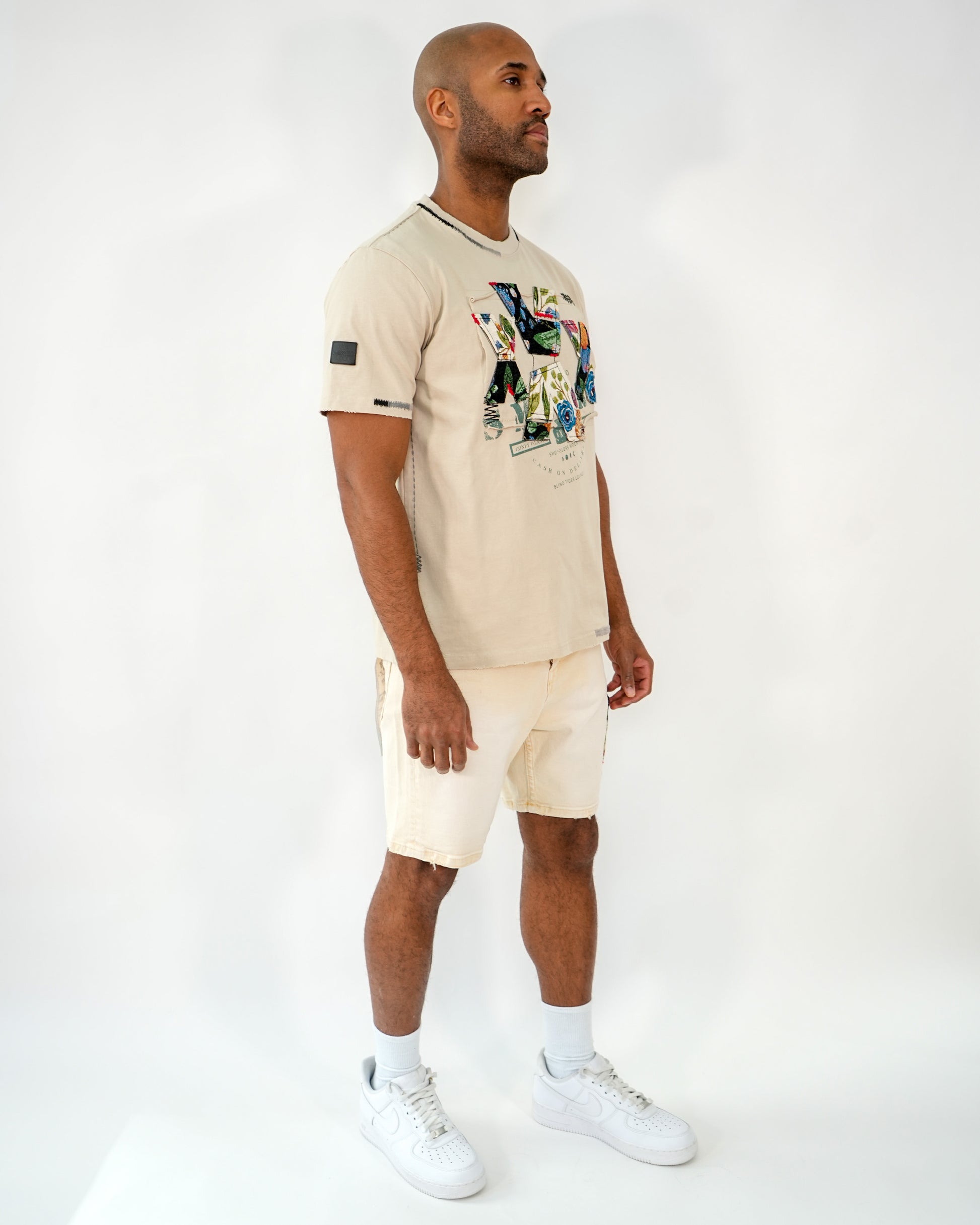 Cash on Delivery Roses Embroidered Knit Ivory T-Shirt